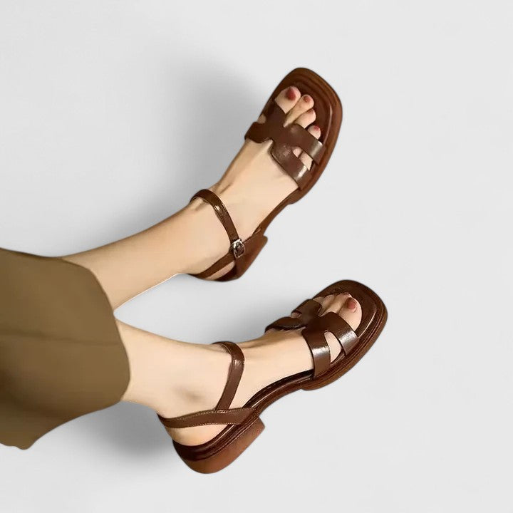 Adjustable Ankle Strap Flat Sandals for Everyday Comfort — Braun